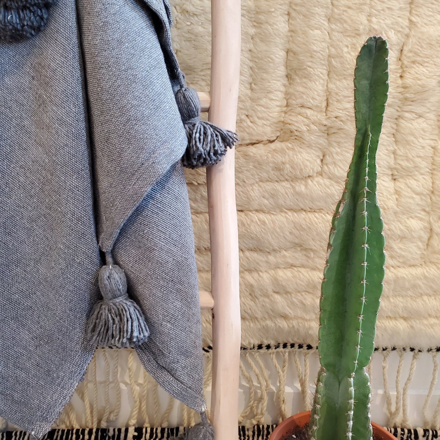 Light Gray Moroccan Blanket with Pompom