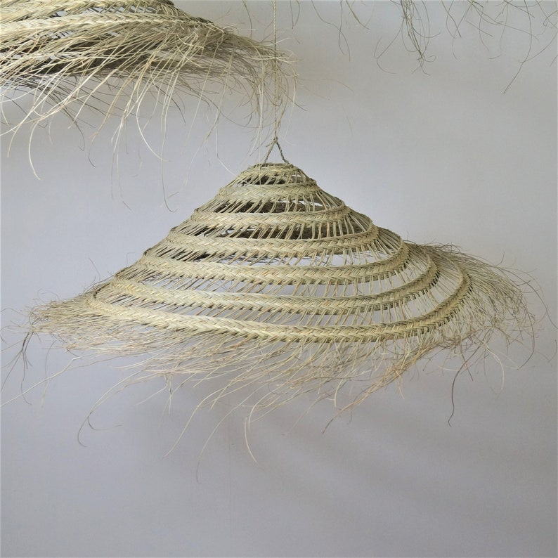 Openwork wicker umbrella suspension - 2 braids