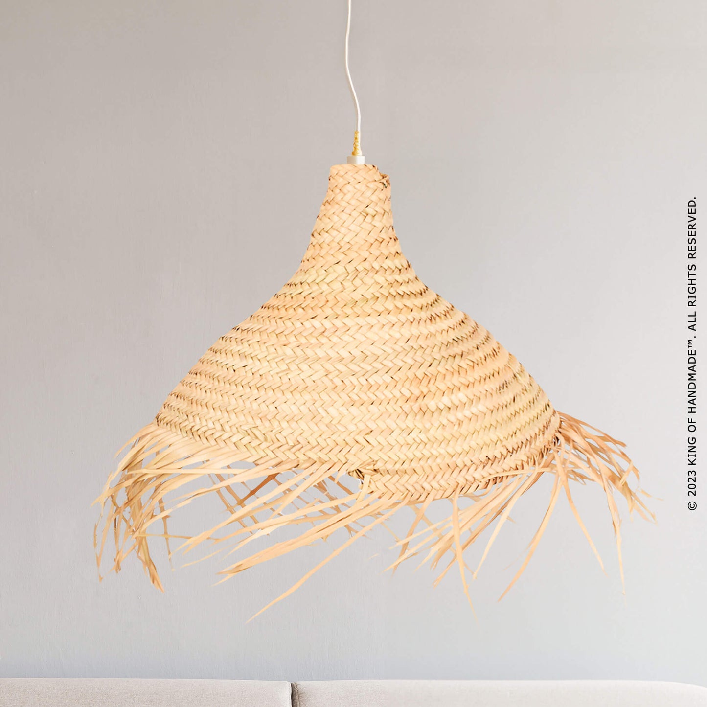 Stylish Straw Chandelier Luminaire Suspension for a Boho Chic Look