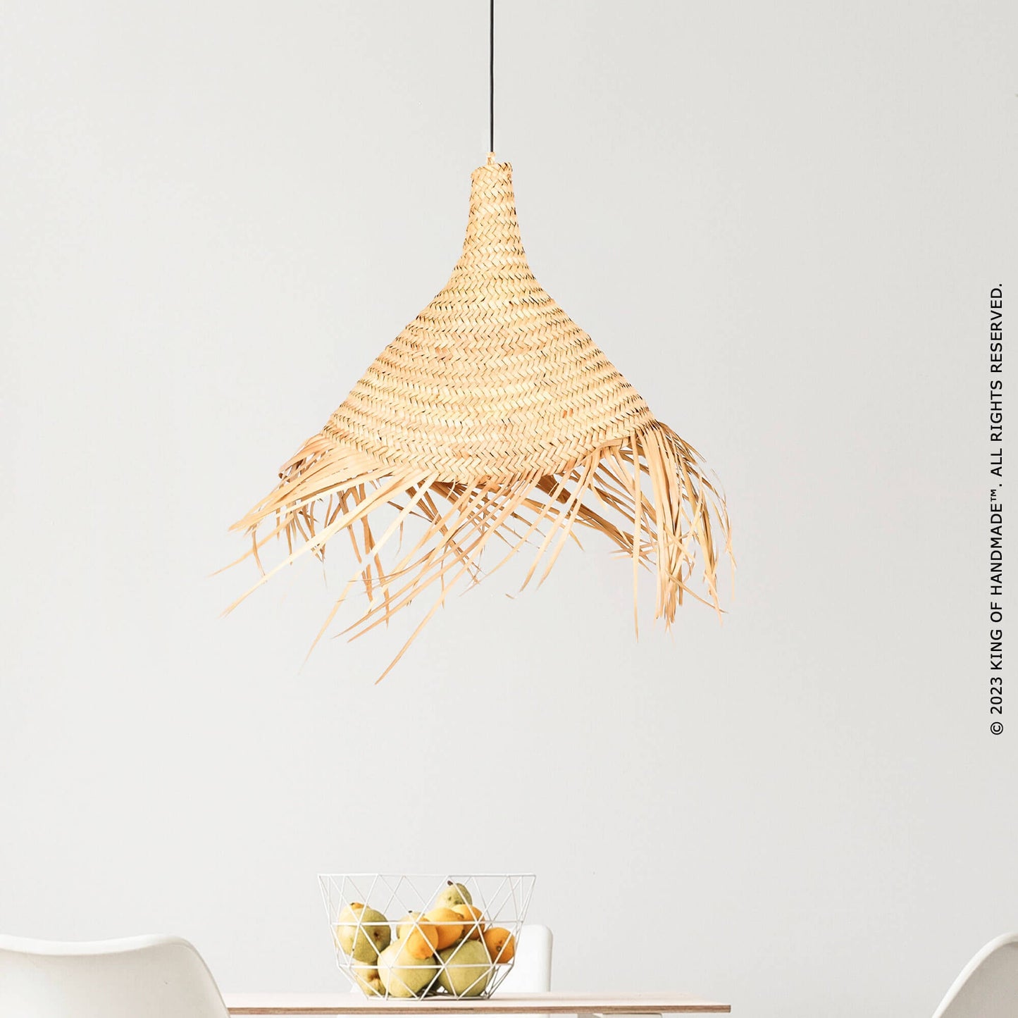 Stylish Straw Chandelier Luminaire Suspension for a Boho Chic Look