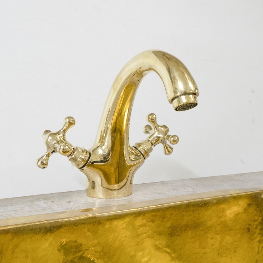 Single Hole Bathroom Vanity Faucet